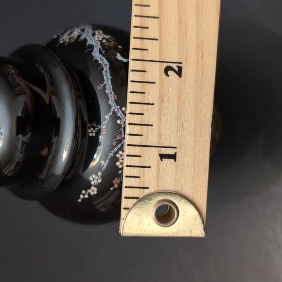 Vintage Shibata Japan Mini Black Lidded Ginger Jar. - Picture 11 of 11